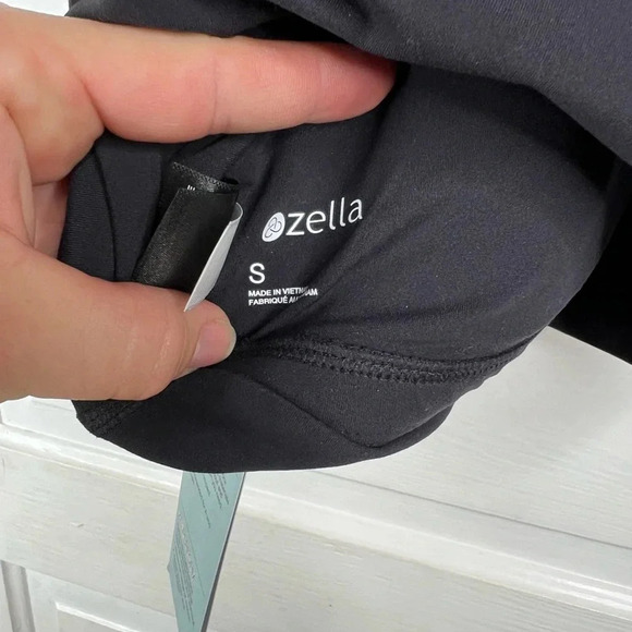 Zella Women's Black Ruched Racerback Sports Bra Size S Medium Support New - Picture 8 of 10